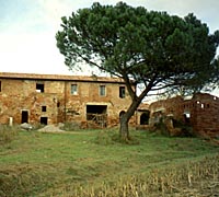 Example of an Umbrian home before being renovated by Giancarlo.